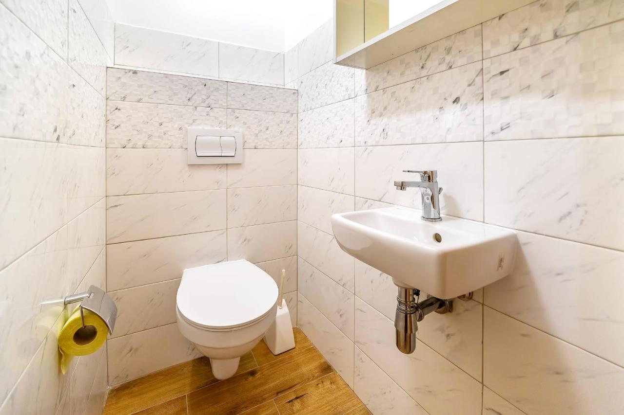 Apartments Jurina 2 Krk Town Extérieur photo
