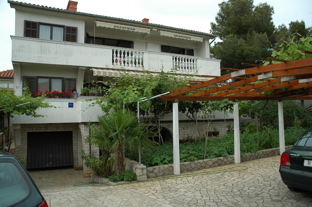 Apartments Jurina 2 Krk Town Extérieur photo